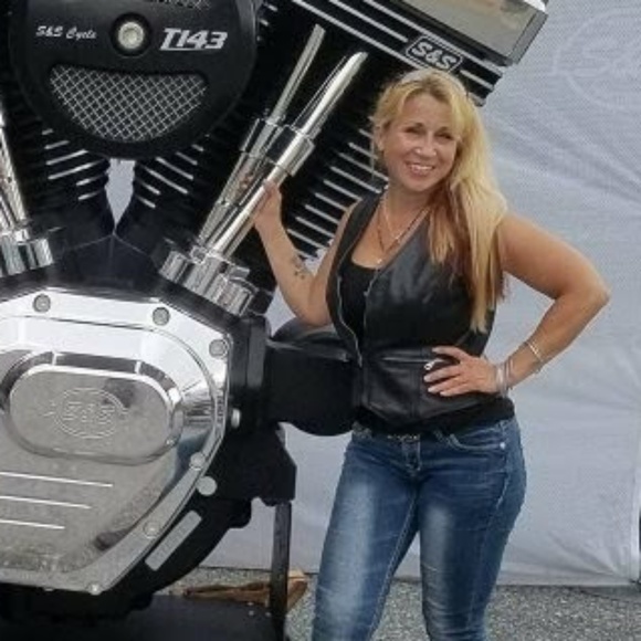 20%Discount - Picture 7 of 8